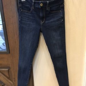 American Eagle size 2s